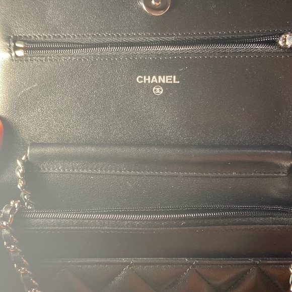*SOLD*CHANEL wallet on chain (WOC) - Picture 9 of 15